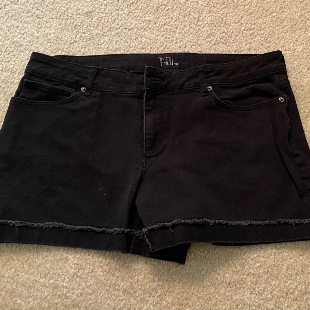 Time and Tru Black Denim Shorts - Size 14